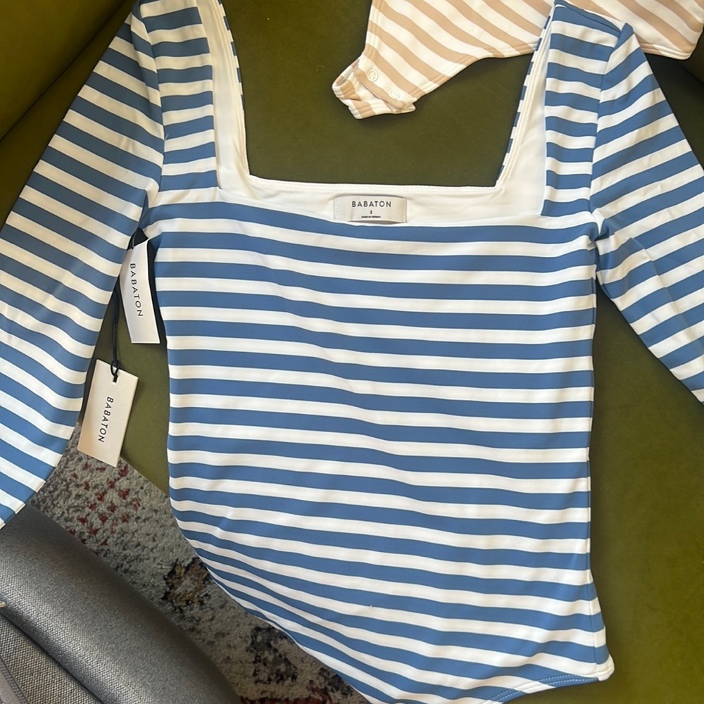 Aritzia Contour Long Sleeve Boatneck Bodysuit Size Small Blue Striped